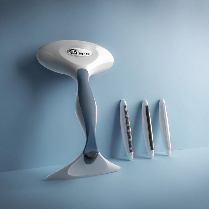 Rasoir et brosse anti-bouloches pour tissus vendu dans une pochette
