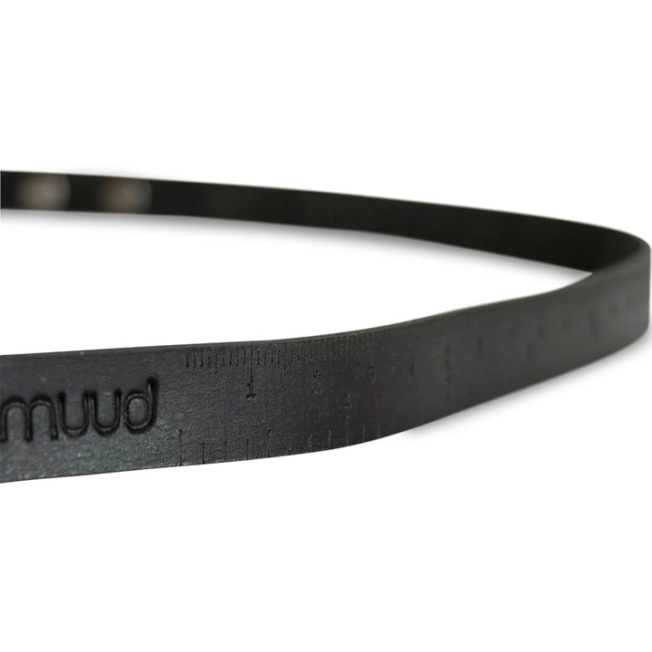 Fibi - Règle en cuir pour poignet