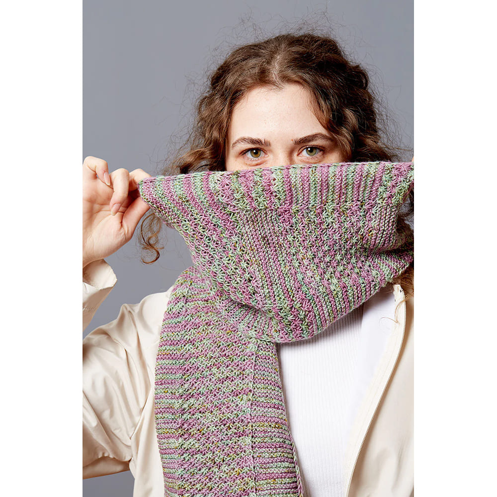 Tomurjuk Scarf Gusto - Anglais seulement