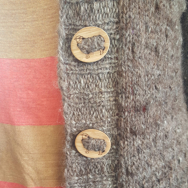 Wooden sheep button to embroider