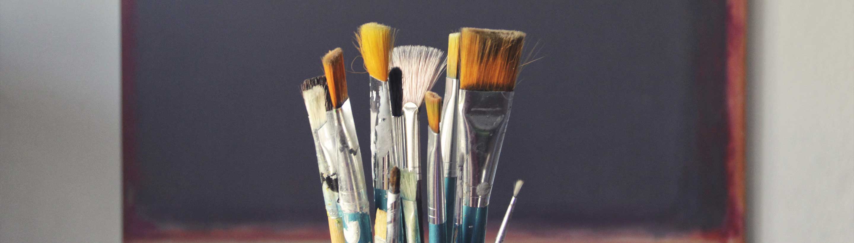 ART MATERIALS