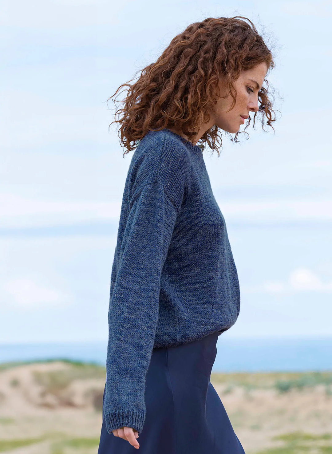 Bergère de France Canada - Camellia round neck jersey sweater with straight sleeves