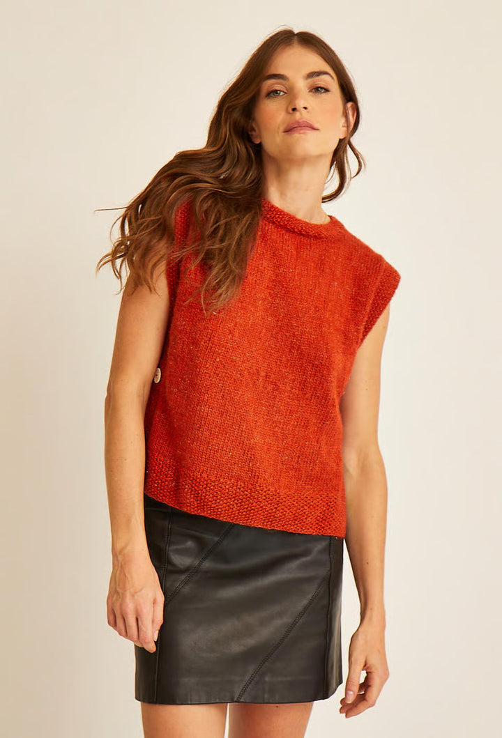 M6604 - Lina Open sided vest