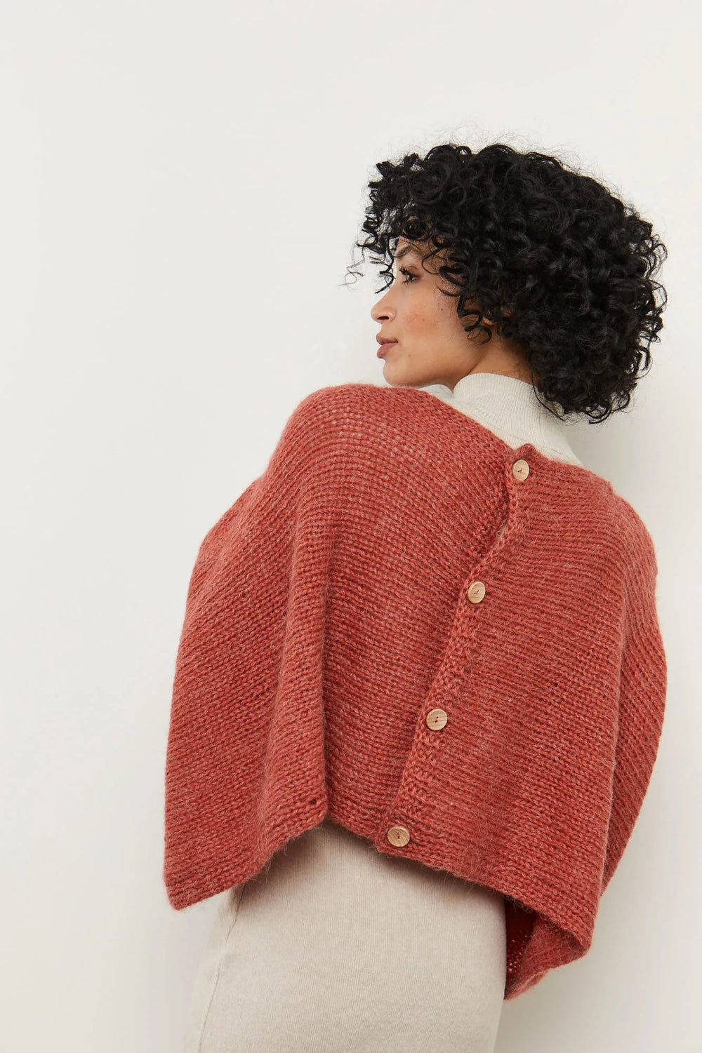 Bergère de France Canada - Flora Lightweight Poncho