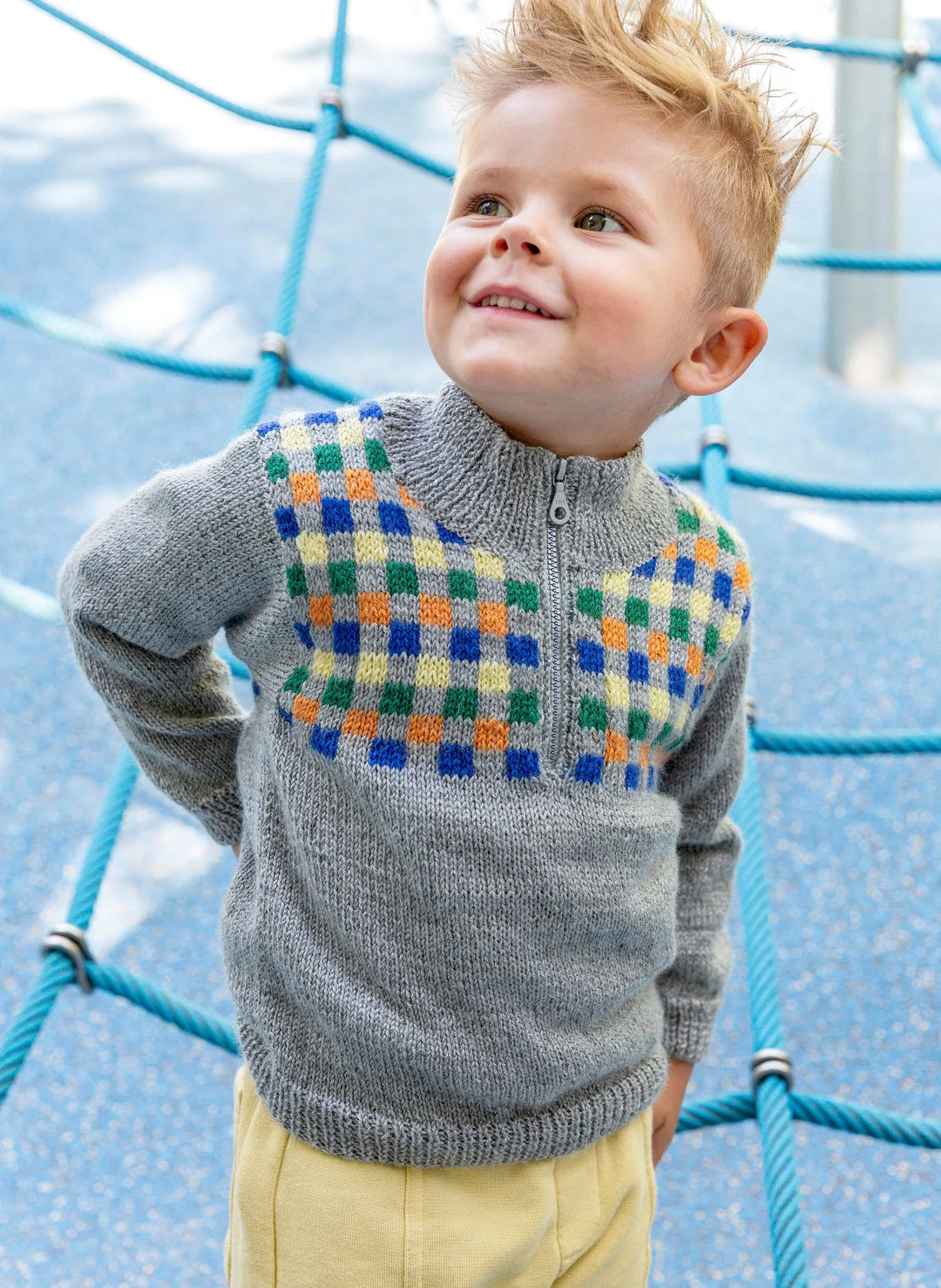 Bergère de France Canada - Ismael zippered trucker collar jacquard sweater