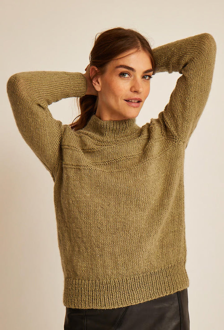 M6592 - Lisa fancy raglan sweater
