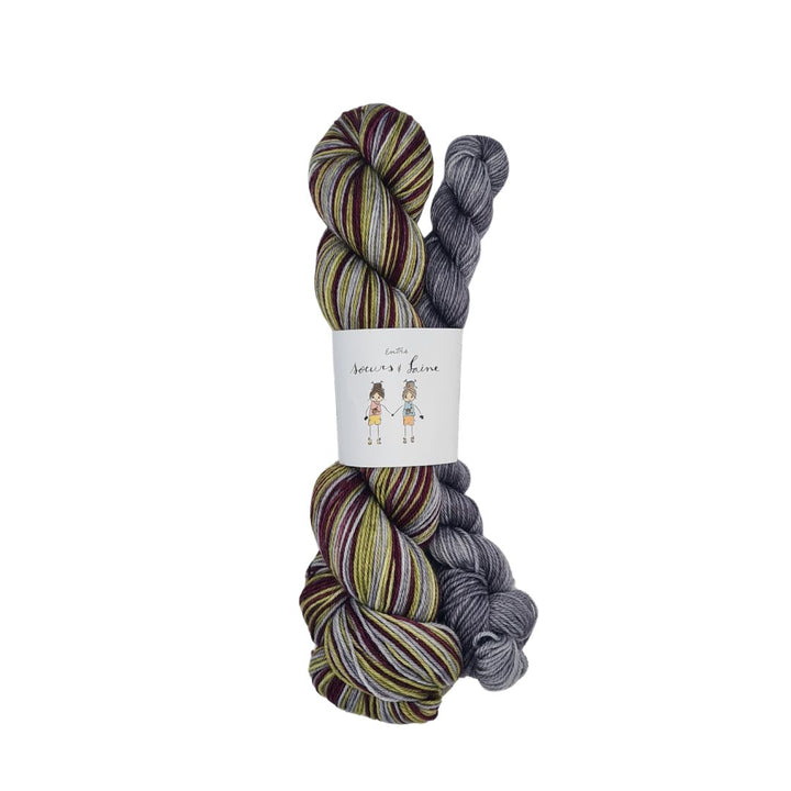 Identical line sock