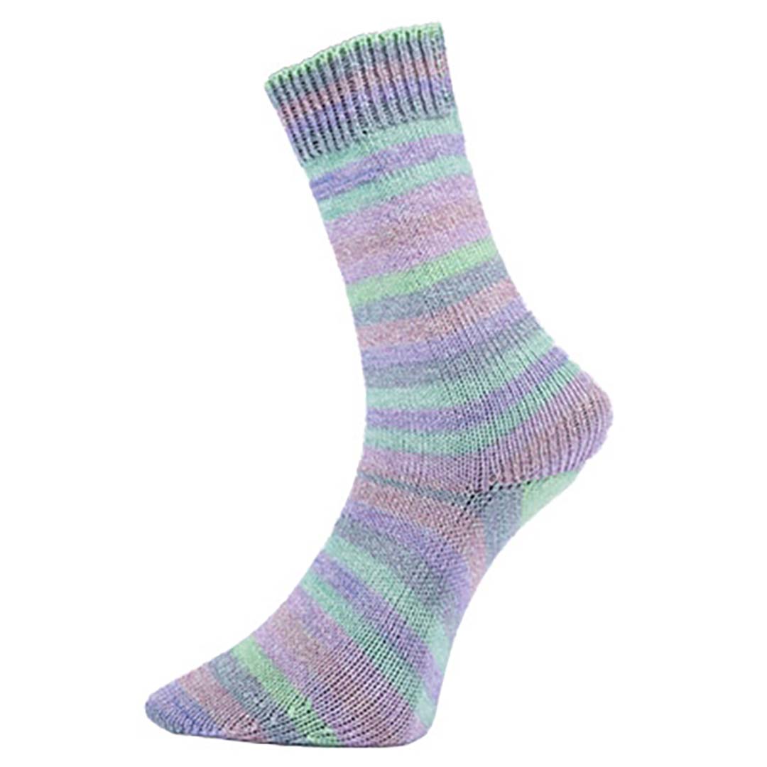 Alicante 18 - Golden socks 4 ply