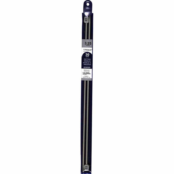 Straight knitting needles – 35 cm