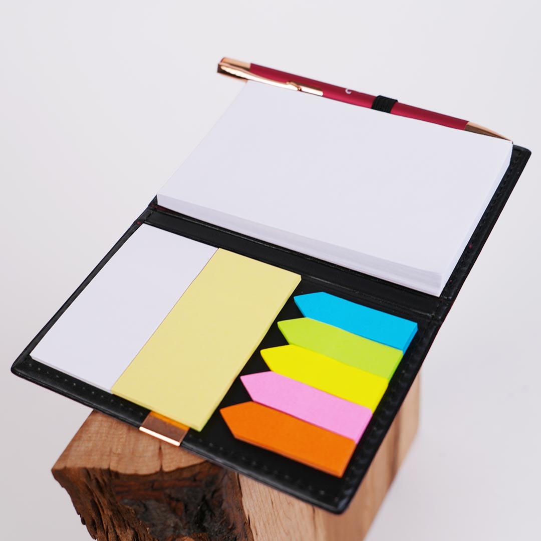 Notebook with pencil and post-it - Madolaine