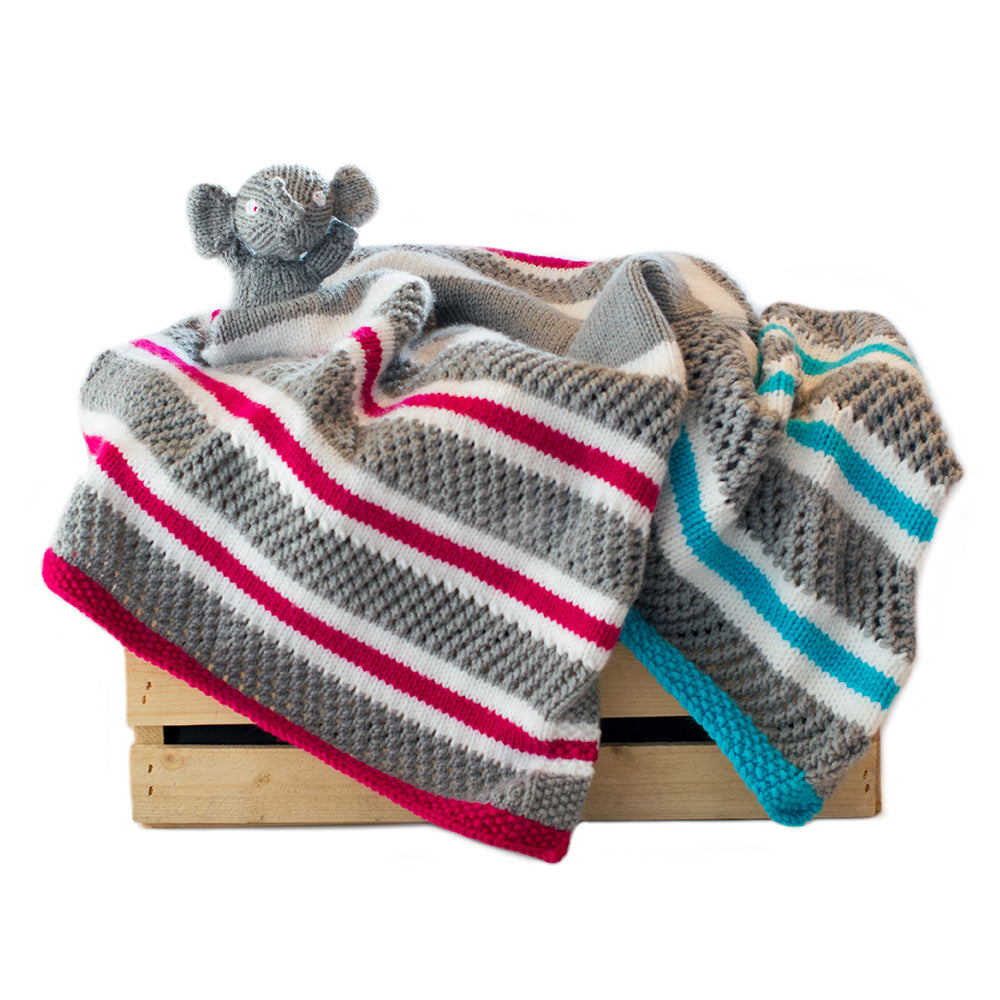 M Knitting Pattern - Elephant comforter for little ones 
