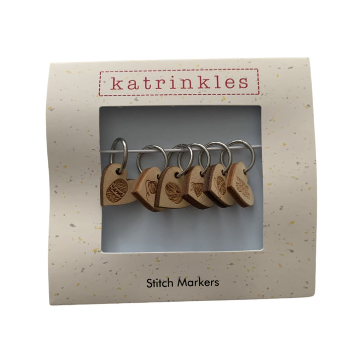 Kit of 6 heart-shaped markers with wool balls