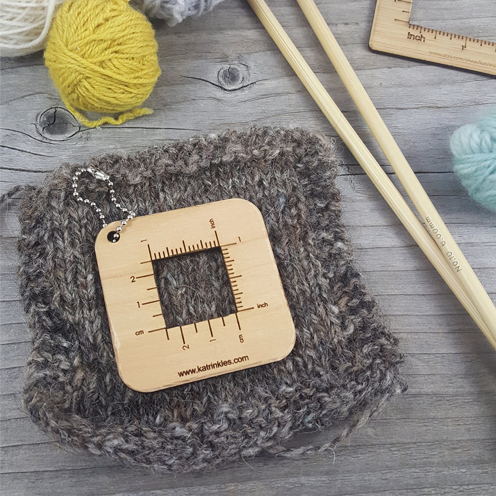 Mini knitting tools