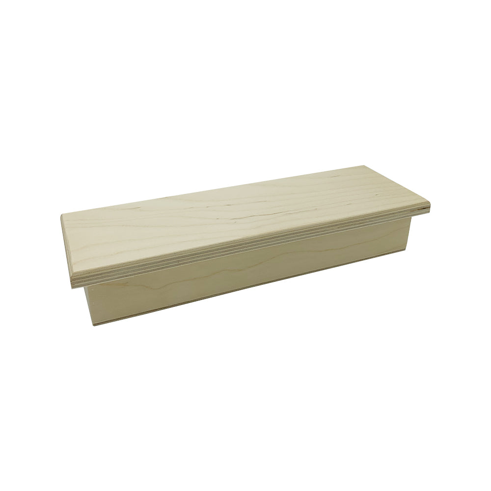 Boîte en bois rectangulaire avec couvercle