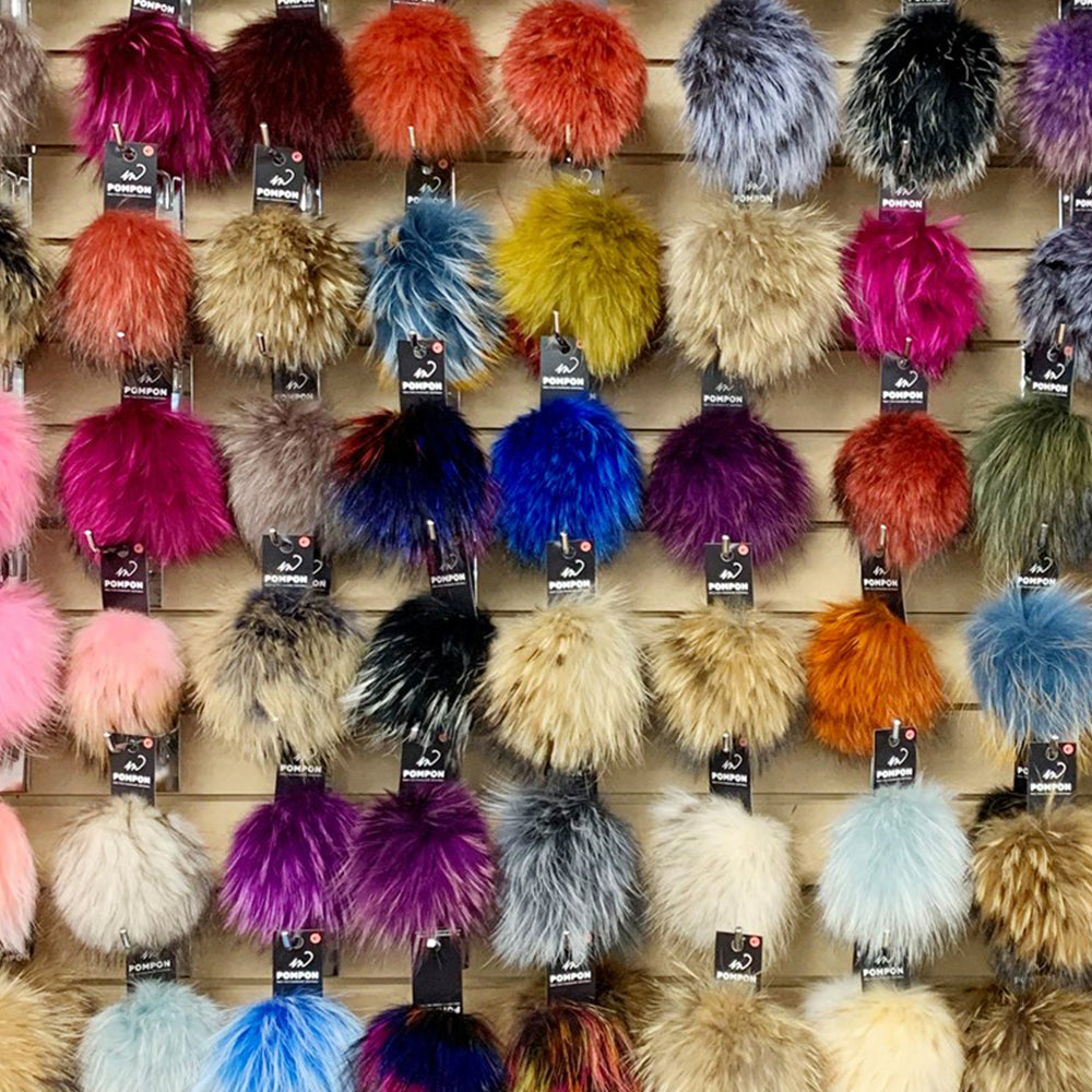 Pompom M in real fur