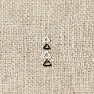 Triangle markers (extra small) - Triangle Stitch Markers