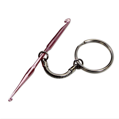 Key ring to the rescue of escaped stitches - 8405002